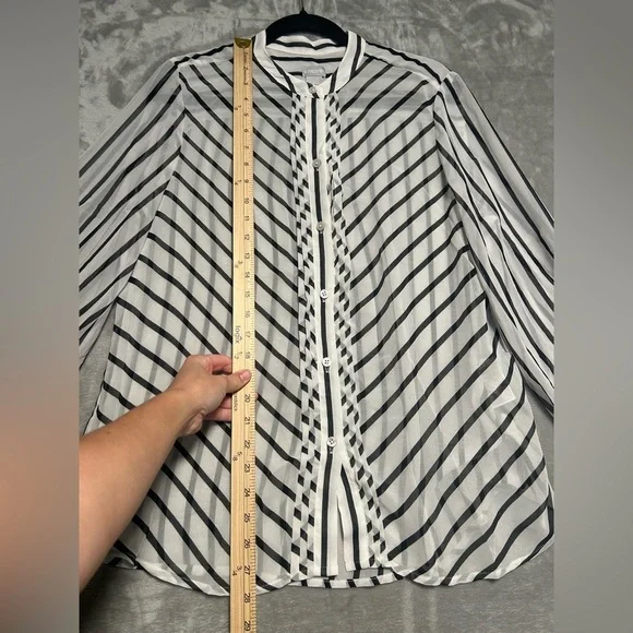Chico’s Billow Sleeve Blouse Top Sheer Black White Stripe Women’s 12/14 2 - Picture 8 of 9